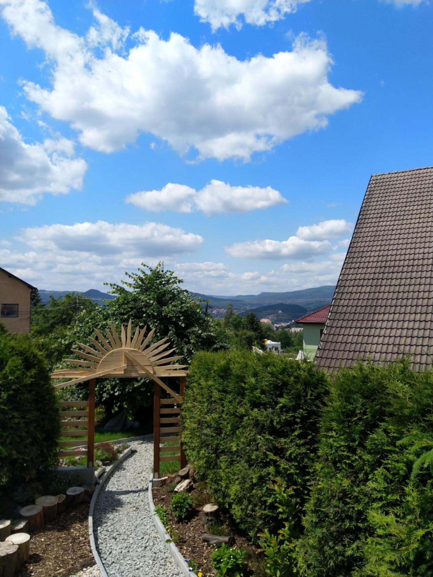 Apartmany Sharka -Sarka Justrova Дечин Номер фото