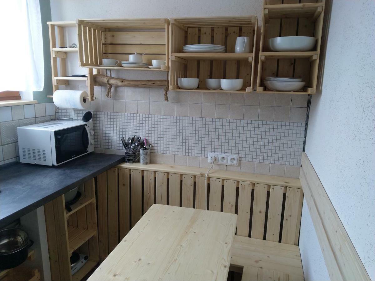 Apartmany Sharka -Sarka Justrova Дечин Экстерьер фото